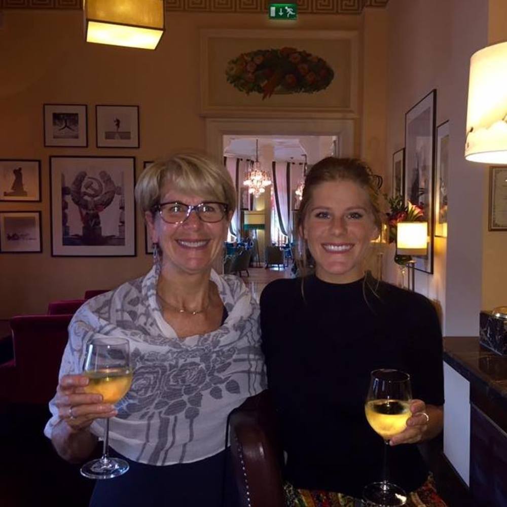 Meet your Posher, Samantha